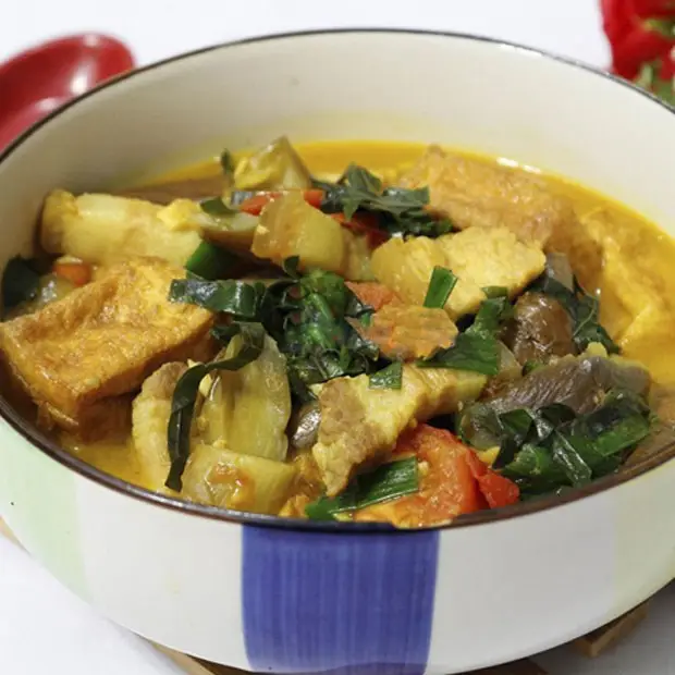 Canh cà tím bung đậu thịt hấp dẫn