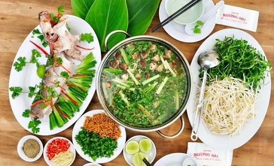 Cháo cá lóc miền Tây rau đắng mắm ớt