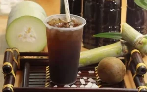 Nước sâm bí đao mát lạnh, giải khát hè.