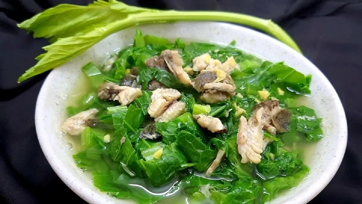Canh cá rô đồng rau cải