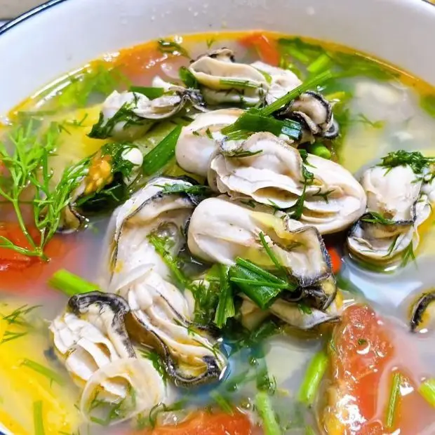 Canh hàu cà chua
