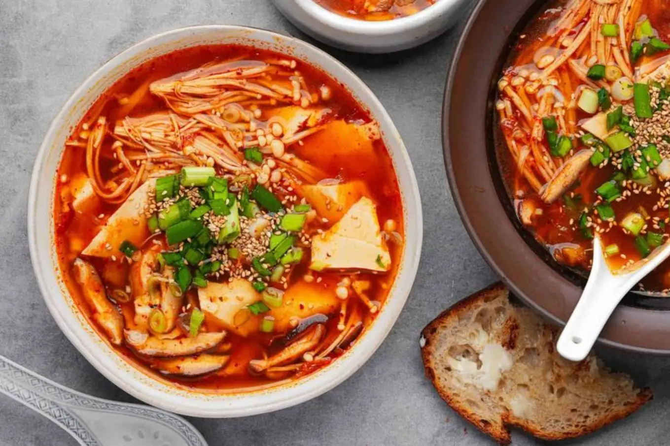 Canh sườn bò kim chi