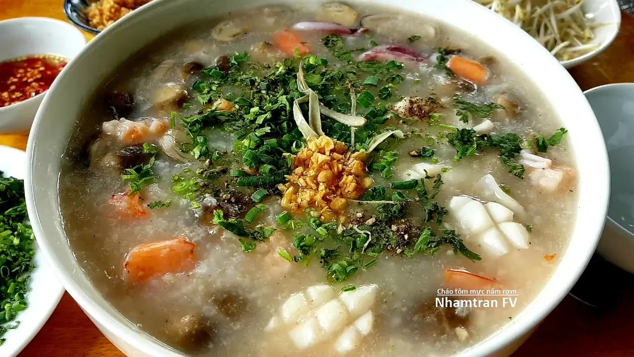 Cháo tôm mực