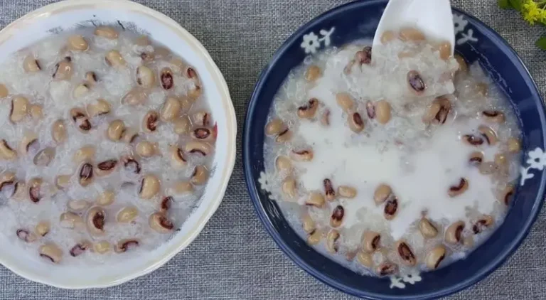 Chuẩn bị nguyên liệu Chè Đậu Trắng Nếp Cốt Dừa