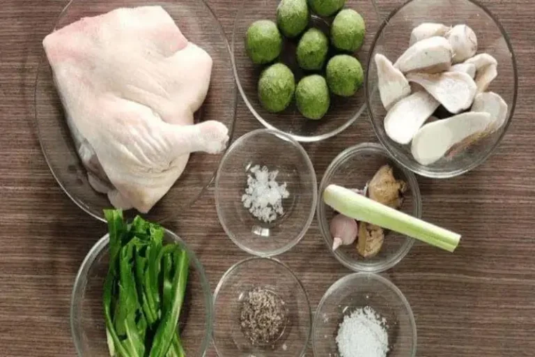 Nguyên liệu tươi ngon cho món vịt om sấu