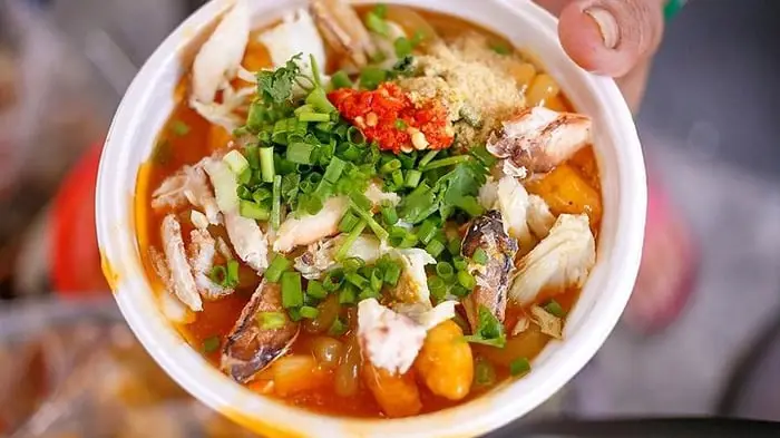 Bánh Canh Huế Nóng Hổi, Sợi Dai Đậm Đà