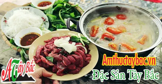 Thịt trâu tươi thái mỏng nhúng lẩu.