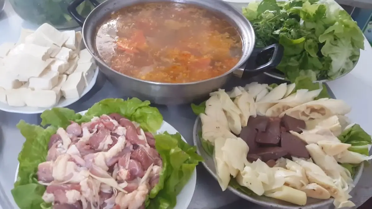 Lẩu Ngan Thơm Ngon Đậm Đà