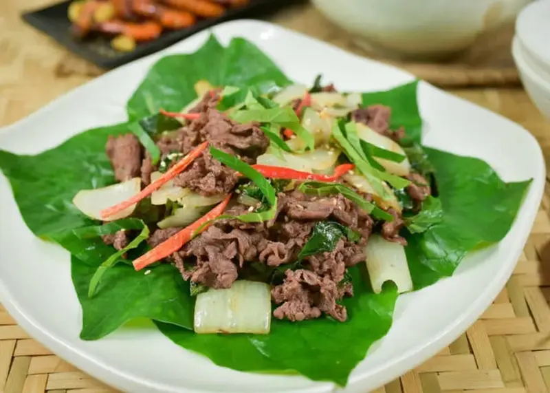 Bí Quyết Làm Bò Xào Lá Lốt Mềm Ngon Chuẩn Vị Tại Nhà 3 Bò xào lá lốt - 4. Bí Quyết Làm Bò Xào Ngon Hơn