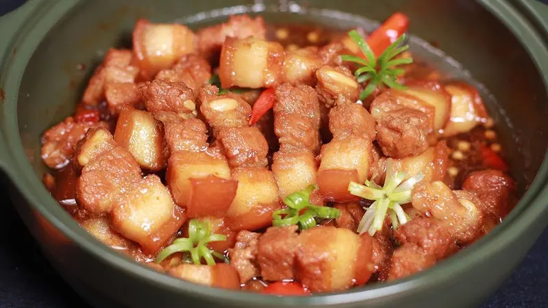 Cách Kho Thịt Ba Chỉ Ngon - Hình ảnh đẹp, chi tiết và thực tế