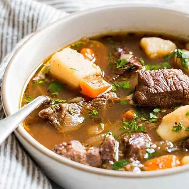Cách Nấu Bò Hầm - Hình ảnh đẹp, chi tiết và thực tế