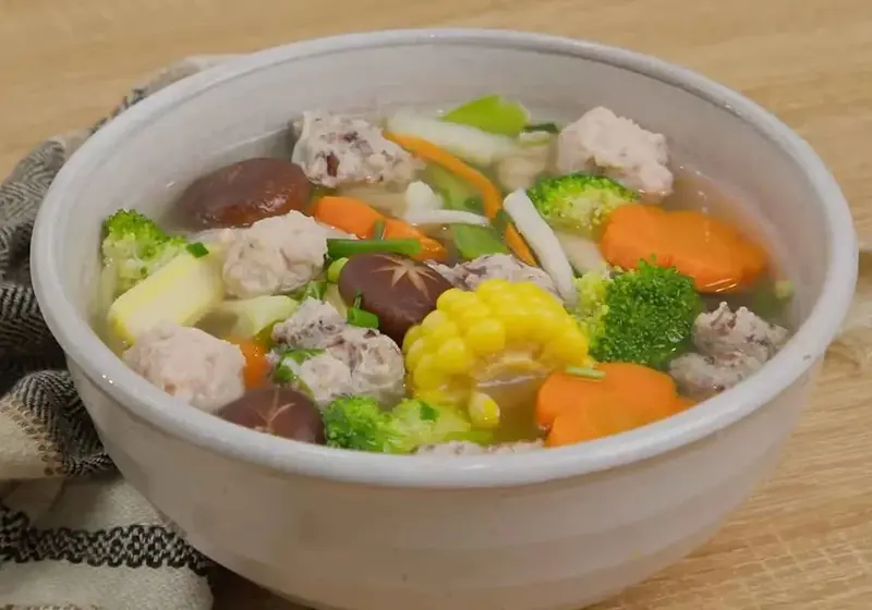 Bí Quyết Nấu Canh Mọc Nấu Chua Chuẩn Vị, Ngon Mê Ly 2 Biến tấu canh mọc nấu chua thêm phong phú