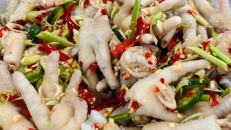 Chân gà sả ớt - Các bước chế biến chi tiết