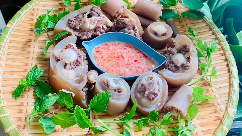 Đuôi Bò Hầm - Hình ảnh đẹp, chi tiết và thực tế