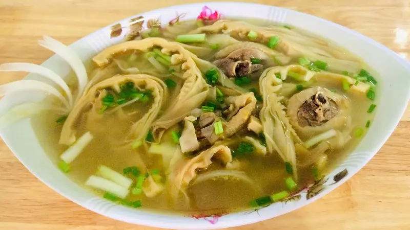 Gà Nấu Măng Khô - Hình ảnh đẹp, chi tiết và thực tế