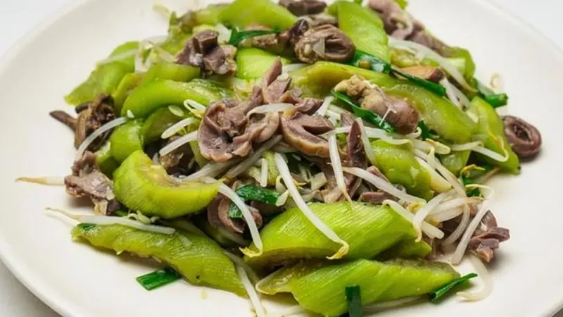 Lòng Gà Xào Mướp - Hình ảnh đẹp, chi tiết và thực tế