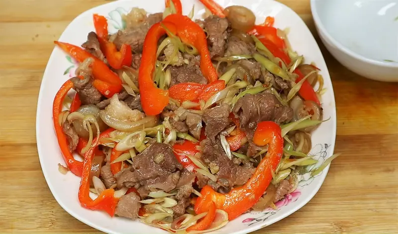 Món ngon từ thịt bê - Món bê xào hấp dẫn dễ làm