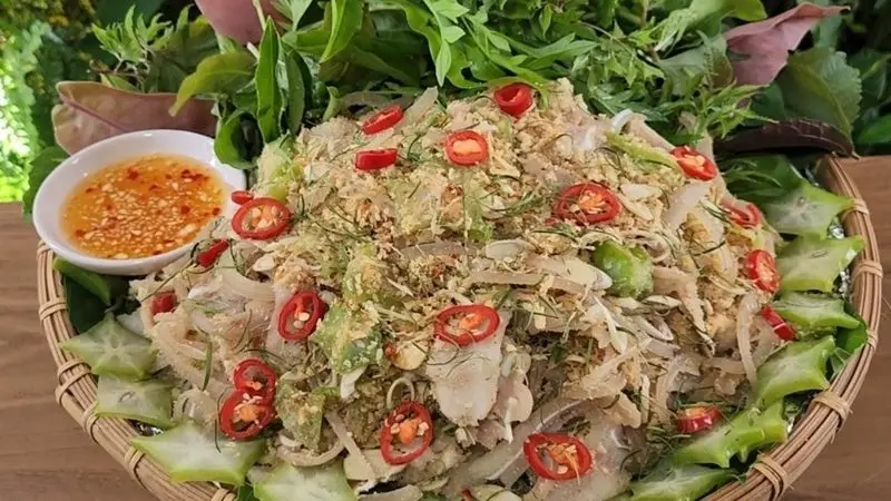 Tai heo làm món gì ngon - Bí quyết luộc tai heo ngon giòn
