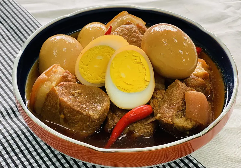 Thịt Kho Trứng - Hình ảnh đẹp, chi tiết và thực tế
