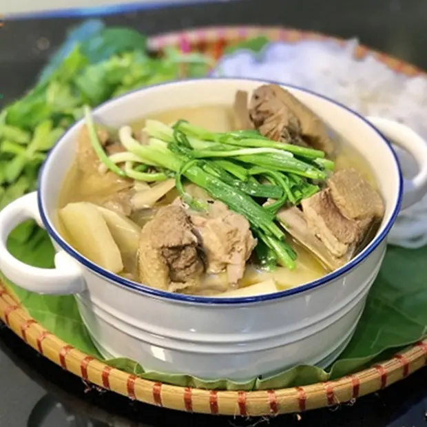Lưu ý để món vịt nấu măng khô ngon hơn